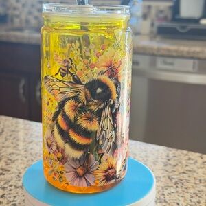 Vibrant Bee snow globe acrylic cup .